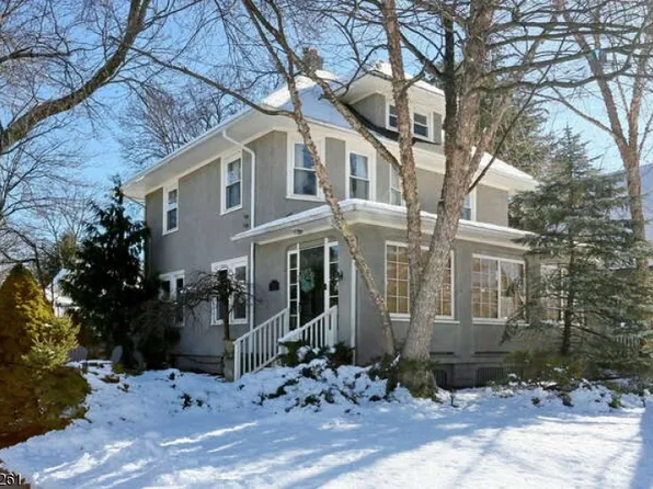 375 Ackerman Ave, Glen Rock Boro, NJ 07452