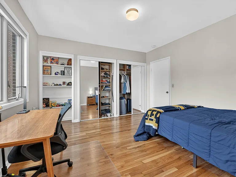1625 Q St NW #205-1 — Photo 10