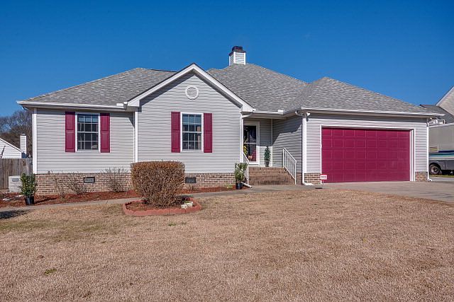 1st image of 502 Birchwood Dr
