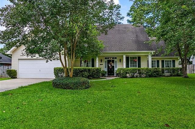 1st image of 464 Choctaw Dr