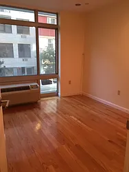 Rented by Kinyu Realty