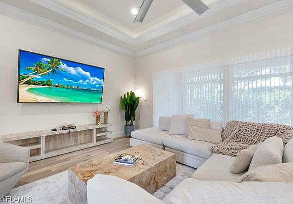 3rd image of 14362 Charthouse Cir