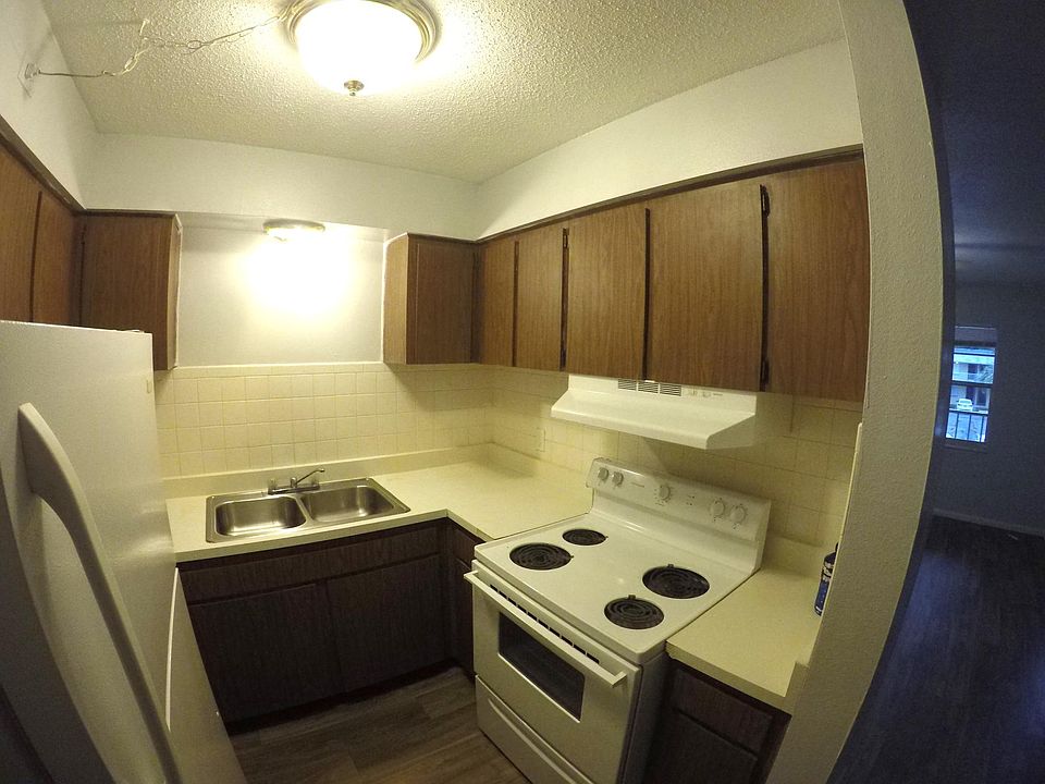 1st image of 4842 E Busch Blvd #4