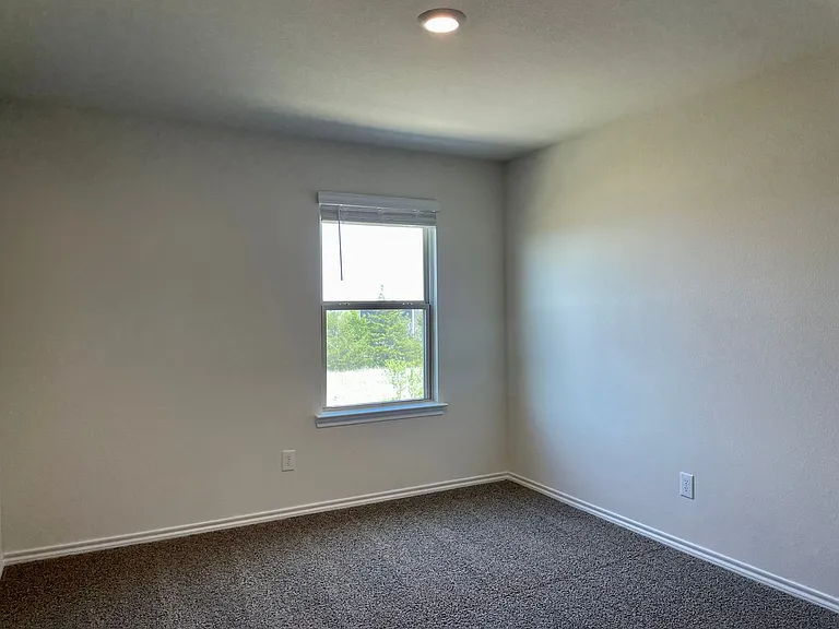 3205 Sweetwater Way — Photo 15