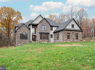 928 Waterside Dr, Harpers Ferry, WV