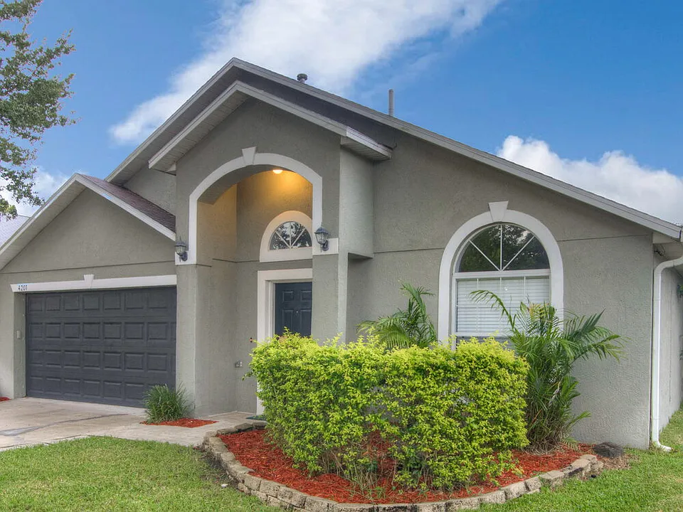 4201 Shadow Creek Cir