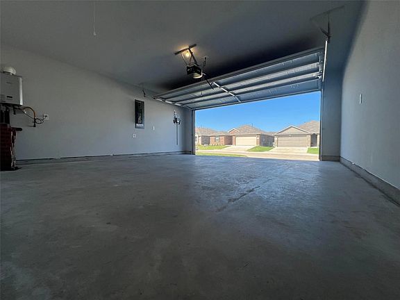 4th image of 4157 Crooked Bend Dr