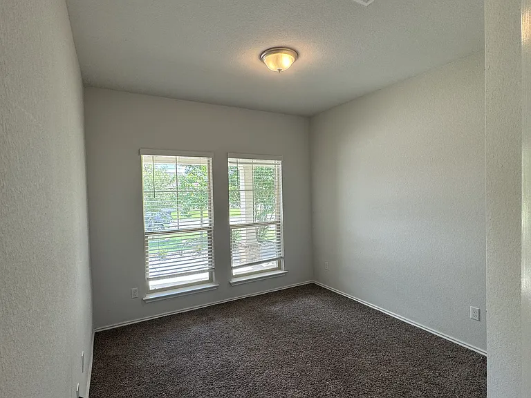 806 Stone Valley Rd — Photo 15