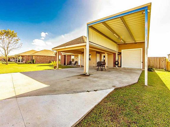 2nd image of 281 Gabreten Ln
