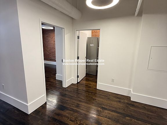 2nd image of 190 High St Floor 5