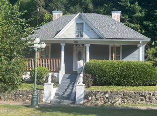 367 E Jackson St, Gate City, VA 24251