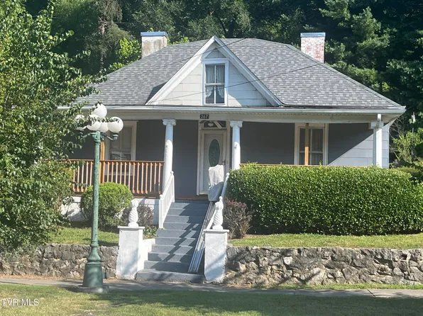 367 E Jackson St, Gate City, VA 24251