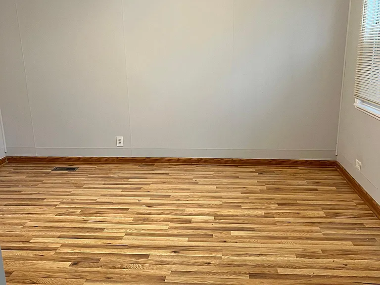 615 W 18th St #1F — Photo 11