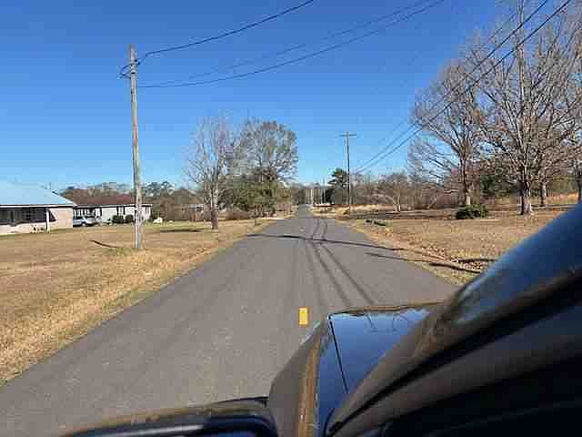 2nd image of 193 Beaverwood Rd