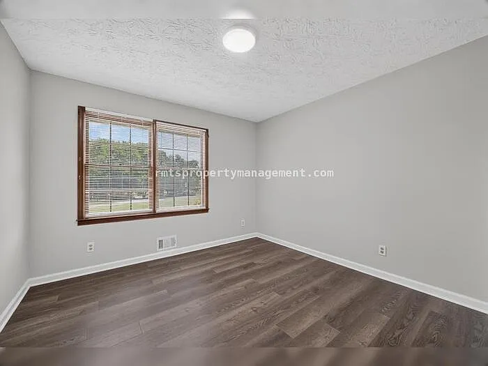 2591 Doc Hughes Rd — Photo 27
