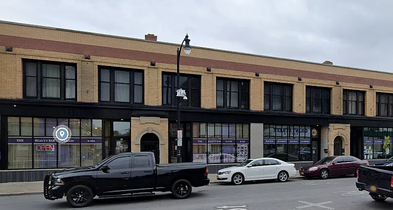 73 Grant St — Photo 1
