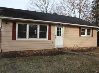 141 N Putt Corners Rd, New Paltz, NY 12561