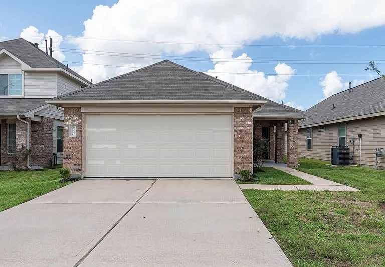 5551 Amelia Plantation Dr — Photo 1