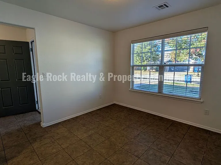 16021 S 83rd East Ave — Photo 6