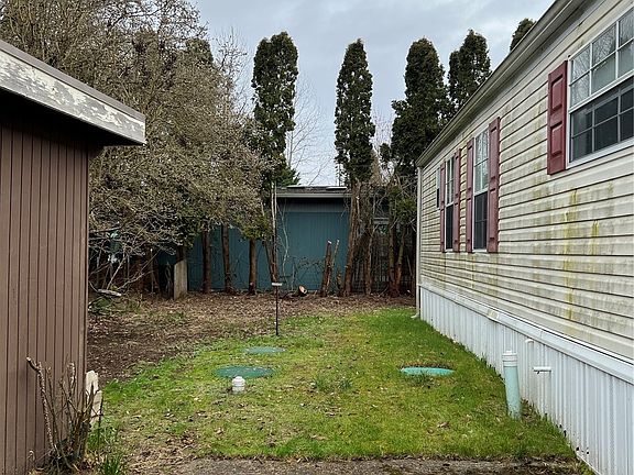 3rd image of 12717 142nd Avenue Ct E #3