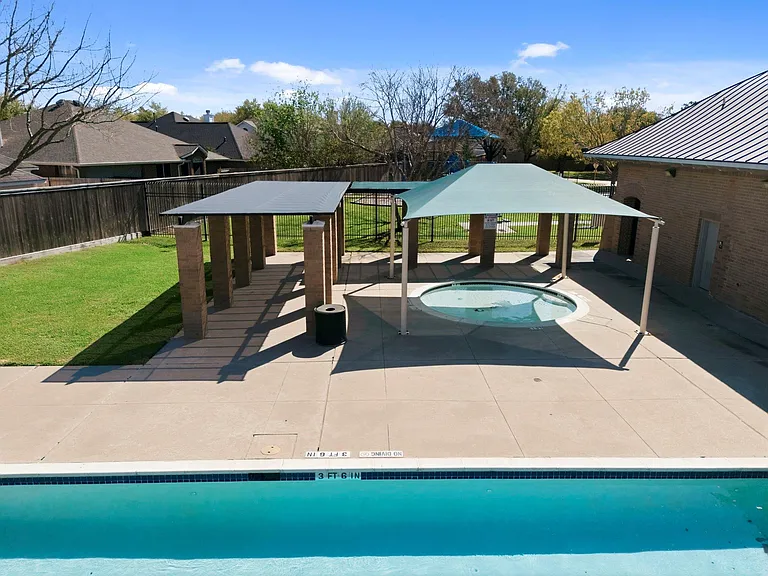 17215 Fernchase Ct — Photo 38