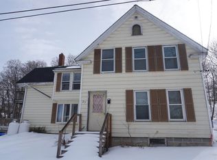 25 Stone St, Brewer, ME 04412