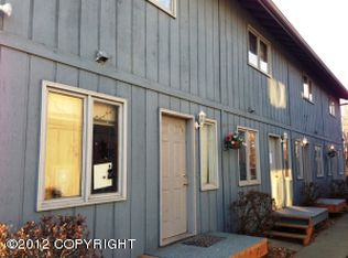 925 E 45th Ct, Anchorage, AK 99503