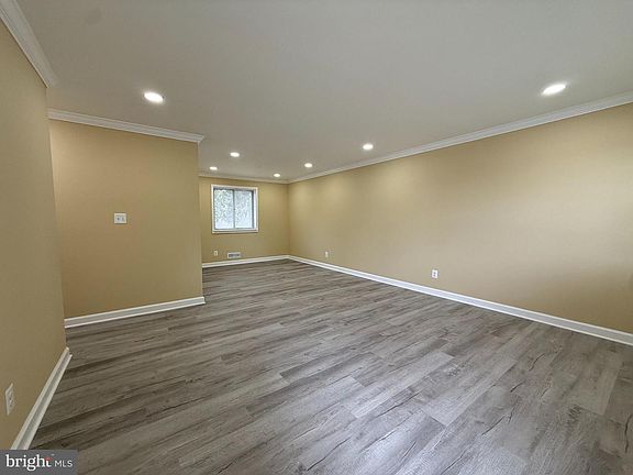5th image of 6909 Digby Rd