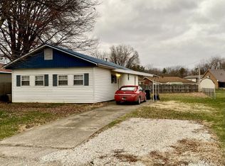 1108 3rd St, Belpre, OH 45714