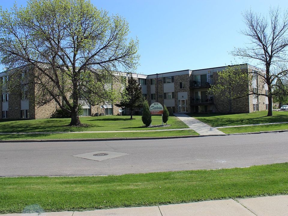Southview Apartments 2610 15th St S Fargo ND Zillow