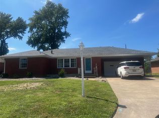 5506 Ladue Dr, Godfrey, IL