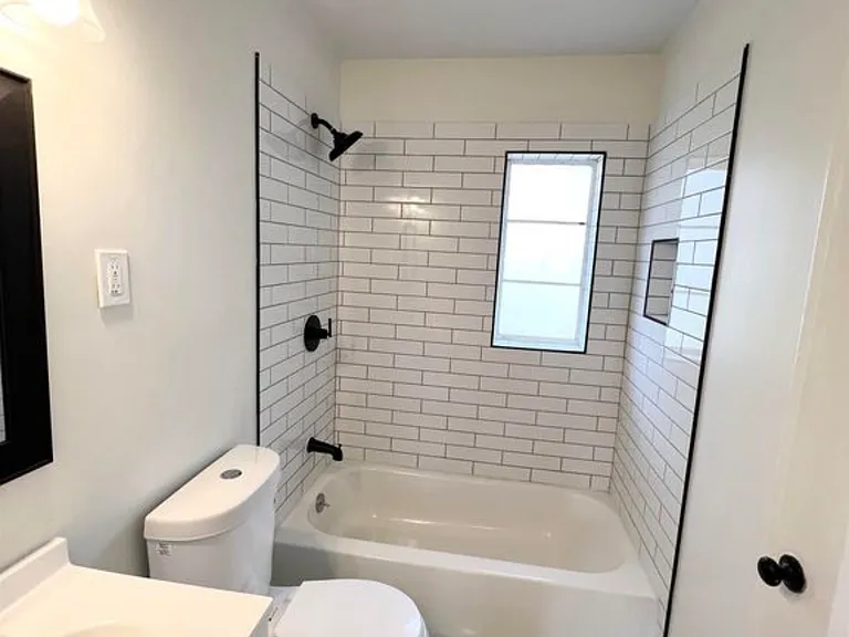 4238 Cherrydale Ave — Photo 5