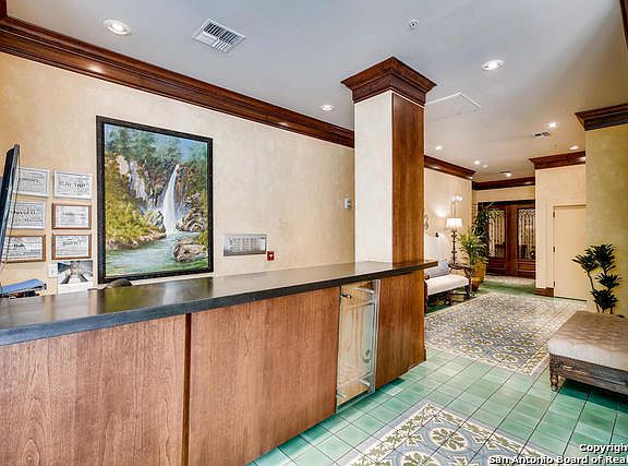 3rd image of 230 Dwyer Ave #1001