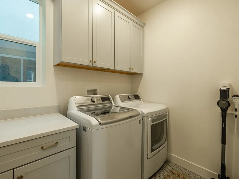 Laundry Room Cabinet