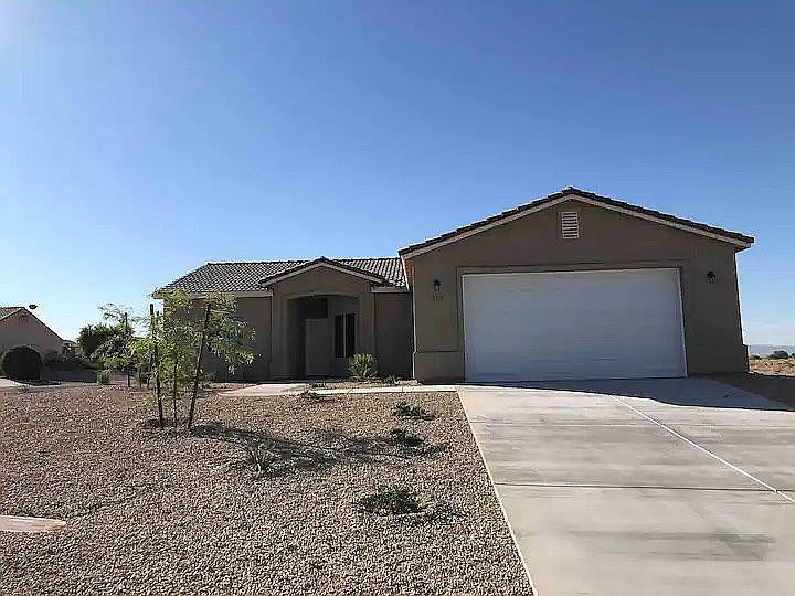 1st image of 2354 E Pawnee Trl