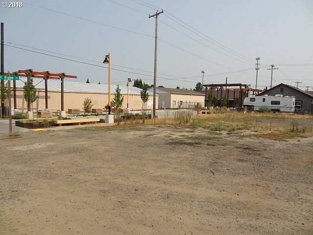 2nd image of 0 NE Alpine Ave