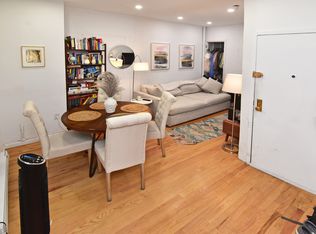 526 E 6th St #2N, New York, NY 10009