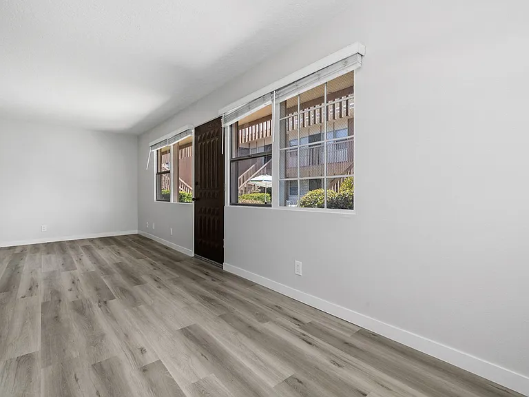 3820 Georgia St #8 — Photo 13