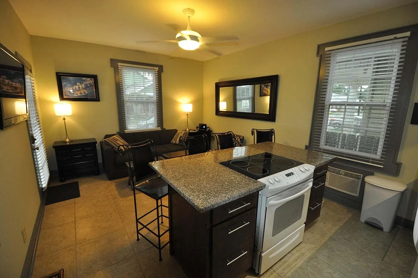 925 Dolhonde Street, Unit Camellia 1 — Photo 4