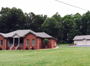 1199 Old Hopkinsville Rd, Cadiz, KY 42211