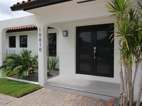 10810 SW 28th St, Miami, FL 33165