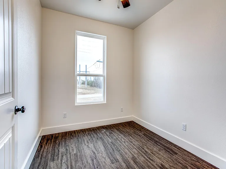 117 Dealva Ct — Photo 13