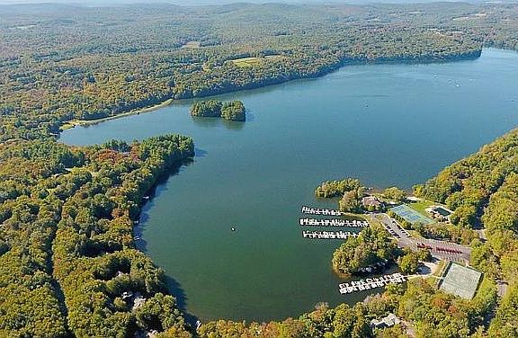 Woodridge Lake