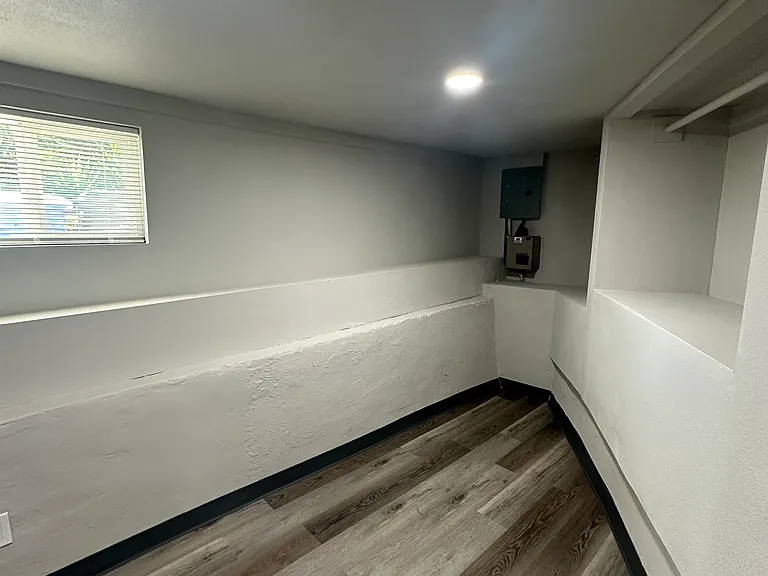2339 Van Ness Ave #B — Photo 23