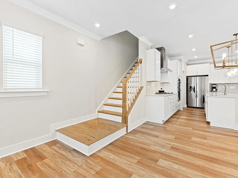 451 Wendover Pkwy — Photo 24