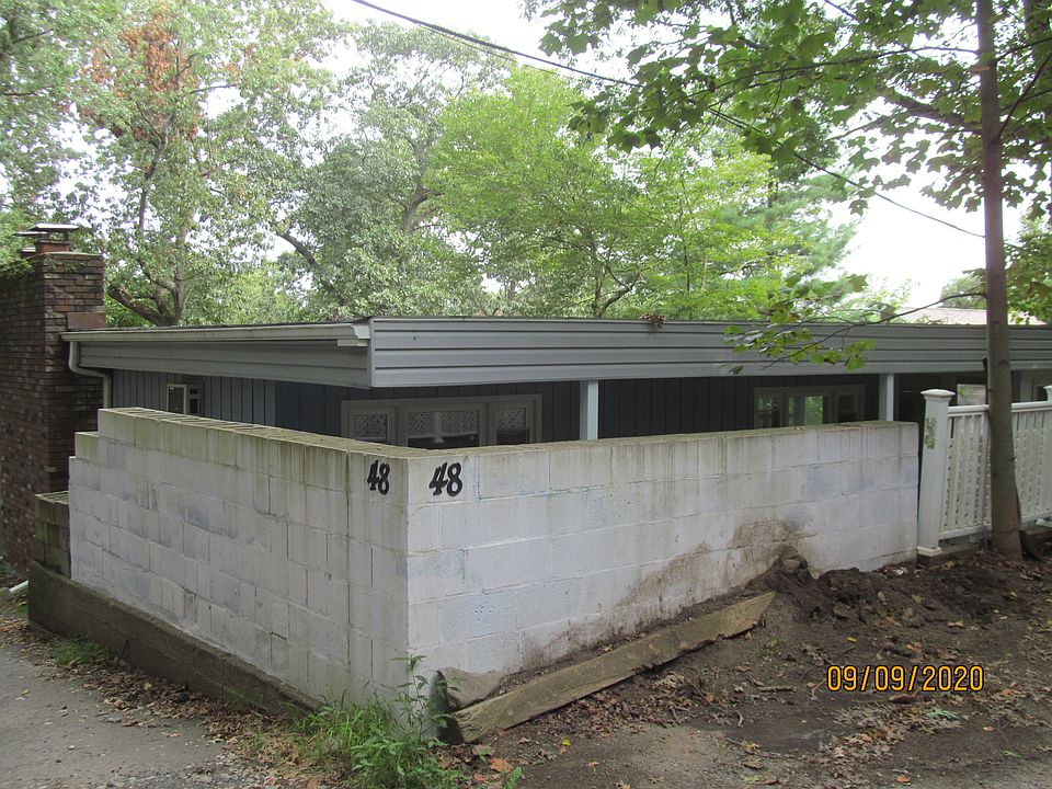 48 Crestwood Road