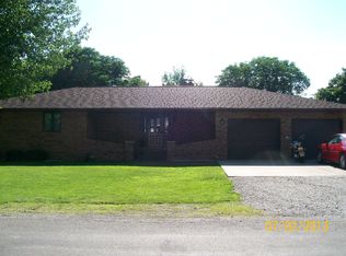 119 Peggy Dee Dr, Blue Mound, IL