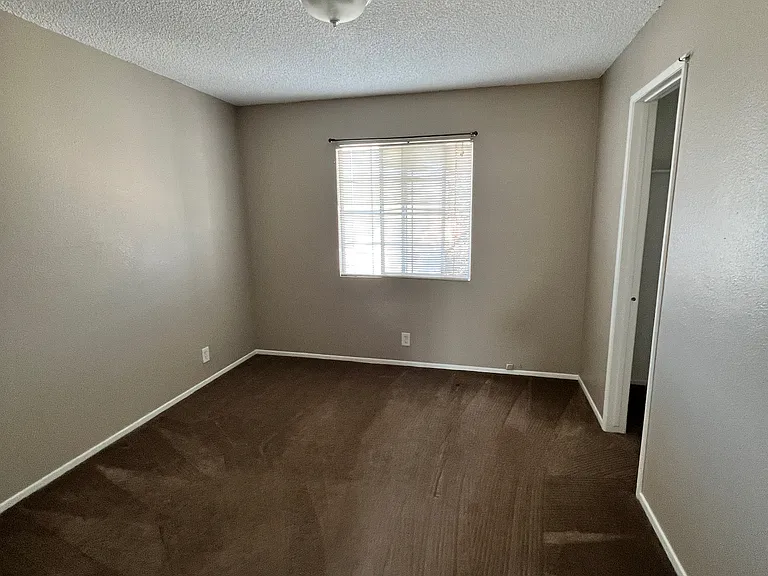 601 E Ridgecrest Blvd #D — Photo 21