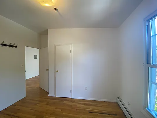 Rented by TheRealEstateCompany.com LLC | media 9