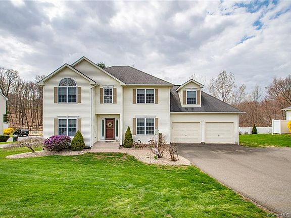 2nd image of 217 Whitewood Dr